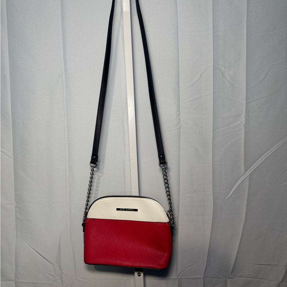 Steve Madden Stylish Red and White Crossbody Bag